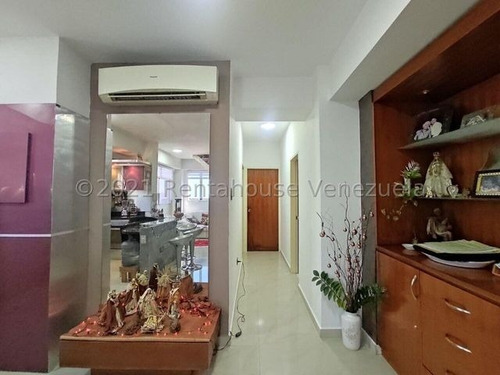 Imagen 8 de 27 de Apartamento En Venta Urb. El Bosque, Las Delicias, Maracay, 22-12130 Mv