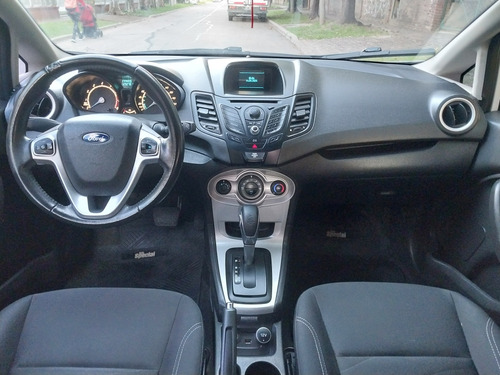 Ford Fiesta 1.6l se plus powershift