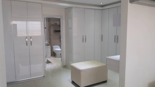 Imagen 11 de 30 de Apartamento En Arivana Plaza