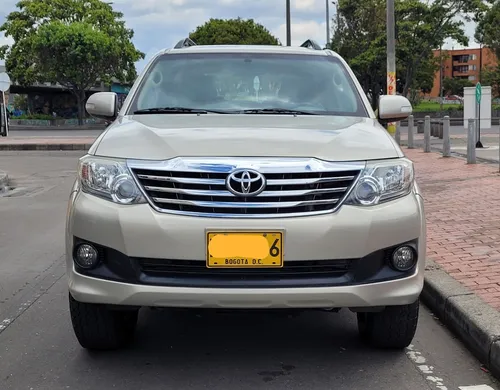 Toyota Fortuner 2.7l 4x4