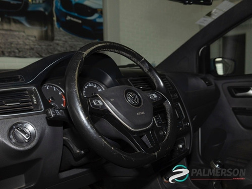 Imagen 11 de 13 de Volkswagen Crossfox 2015 1.6 Highline