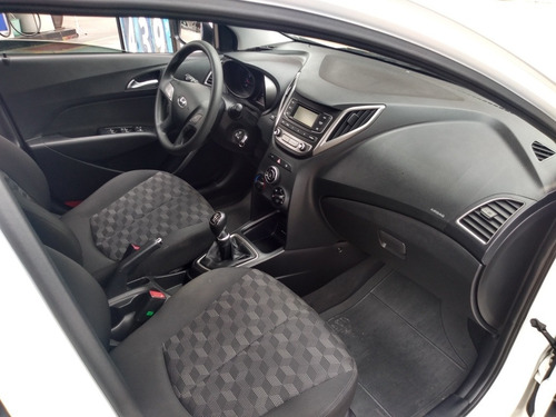 Hyundai Hb20 2016 1.6 Comfort Plus Flex 5p