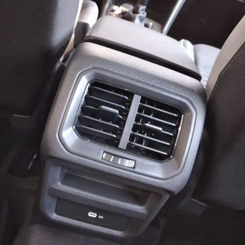 Imagen 10 de 15 de Volkswagen Taos Comfortline At Nd