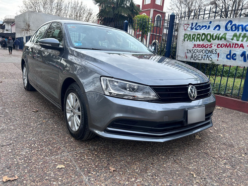 Volkswagen Vento 2.0 Advance 115cv