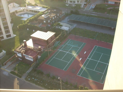 Apartamento En Brava, 2 Dormitorios *- Ref: 1575