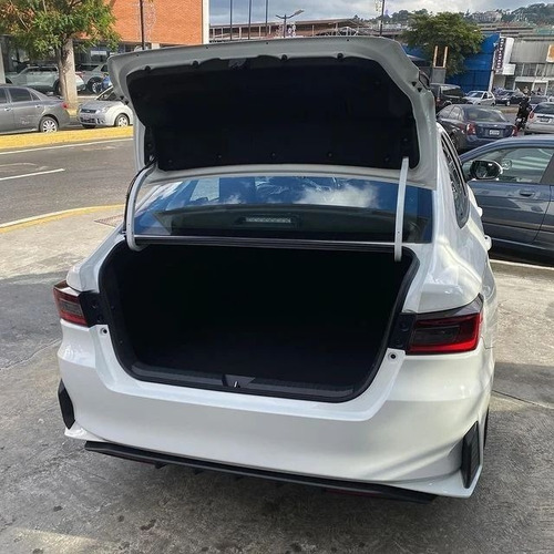 Imagen 2 de 6 de Toyota Yaris 2023 Diferentes Modelos