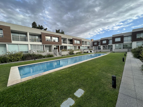 Venta Departamento Ituzaingó