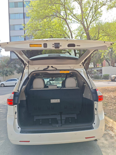 Toyota Sienna 3.5 Limited At