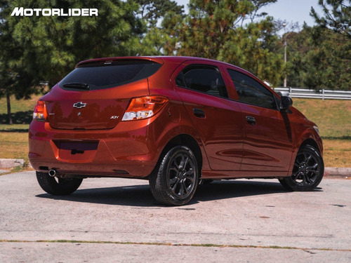 Imagen 5 de 15 de Chevrolet Onix 1.0 Joy Lt C/ Llantas| Permuta / Financia