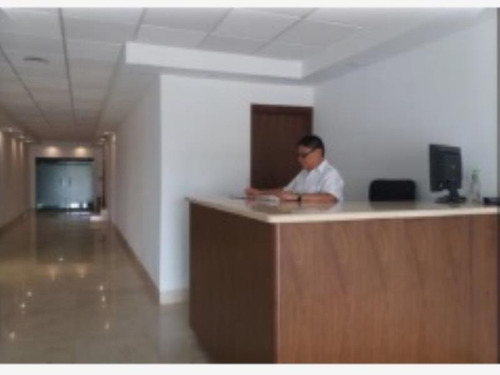 Imagen 4 de 12 de Oficina Comercial En Renta Lomas Del Campestre
