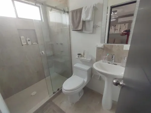 Casa En Venta En Veracruz Con Recamara En P. B. Fracc. Privado (modelo Ibiza).