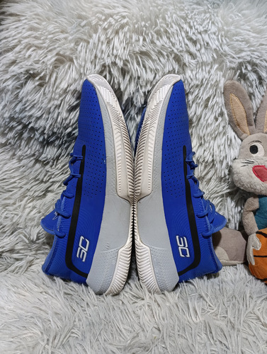 Under Armour Steph Curry 3zer0 Royal Talla 5 Mx 25 Cm (Usado)