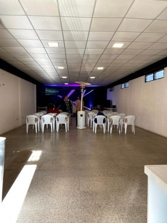 Imagen 8 de 14 de Excelente Propiedad Opciones Salon Casa Deposito Local