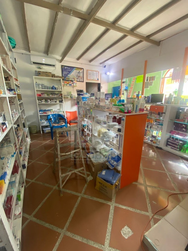Imagen 3 de 5 de Global Vende Fondo De Comercio De Farmacia En Sector La Esperanza - San Diego (glfc-024)