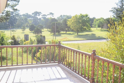 Imagen 8 de 28 de Casa 6 Dormitorios, Piscina, Venta O Venta En Beverly Hills - Punta Del Este