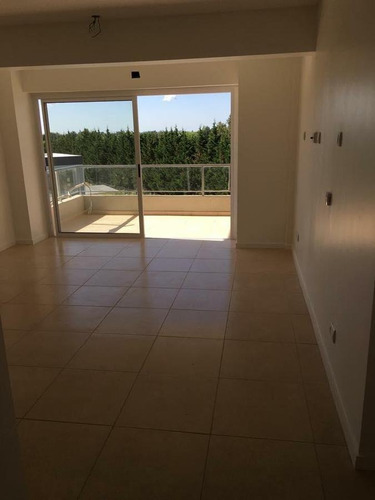 Imagen 5 de 18 de Departamento En Venta Nordelta - El Palmar- Insignia