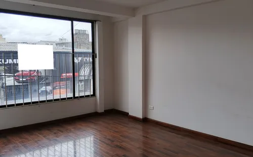 Oficina En Arriendo/venta En Toberin. Cod A10260132