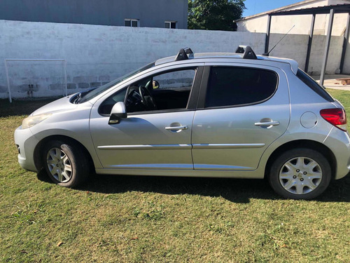 Peugeot 207 1.4 Active 75cv 2011