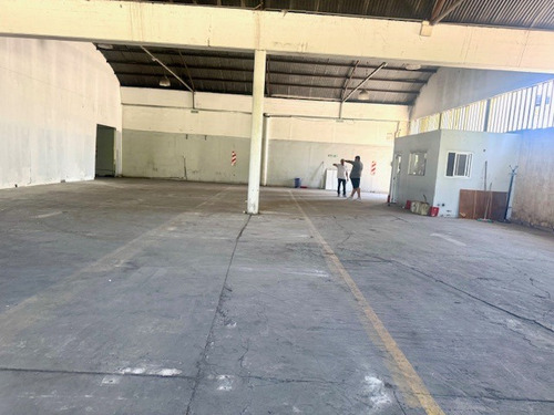 Alquiler Galpón 680m2 En Garin, Escobar