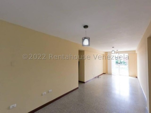Imagen 6 de 30 de Apartamento En Alquiler Al Oeste De La Cuidad. Tu Asesor De Confianza Kenlimar Nieto. Contactarme #0424 5/2/2/3/7/9/7# Código Flex. 23-15194