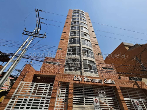 24-17097 Apartamento En Venta Zona Centro, Maracay  Mord