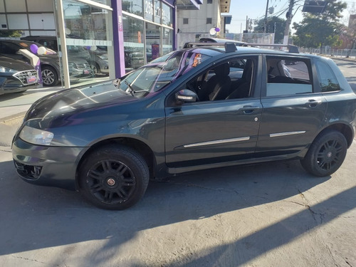 Imagem 4 de 8 de Fiat Stilo 1.8