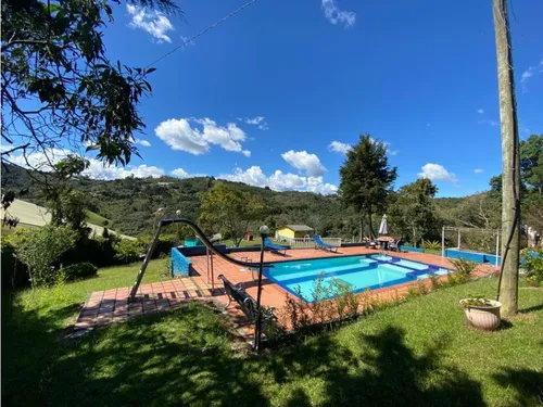 Encantadora Finca En Venta Guarne