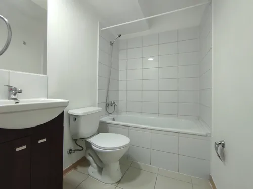 Ref:12865** Arriendo Depto 1d+1b+conexion A Lavadora, Esta