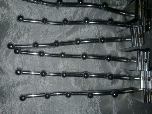 Ganchos Tipo Blister Cromados Exhibidores Pared Acanalada