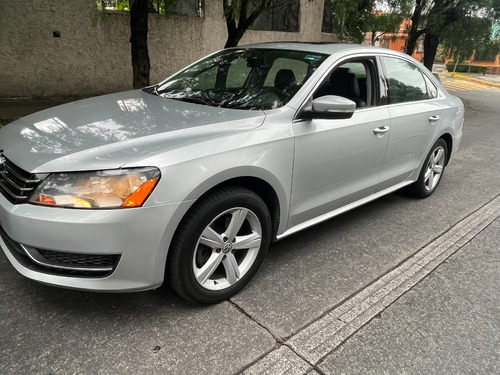 Volkswagen Passat 2.5 Highline L5 P Nave At