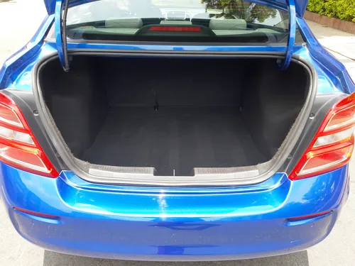 Sonic Sedan Automático 2018