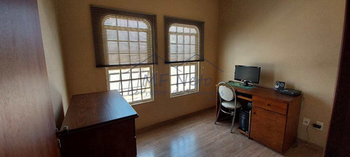 Casa Com 4 Dorms, Centro, Pirassununga - R$ 690 Mil, Cod: 10131913 - V10131913