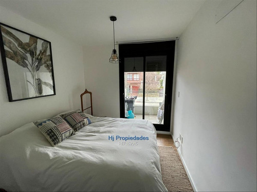 Imagen 7 de 13 de Venta Apartamento Malvin 2 D 2 Banos Sobre Rambla