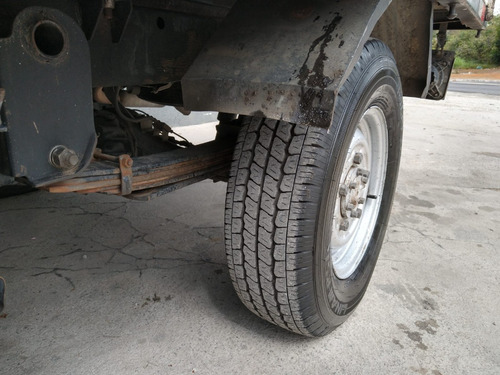 Kia Bongo 2500 K - 2011