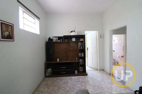 Imagem 3 de 15 de Casa Em Califórnia - Belo Horizonte, Mg - 8637