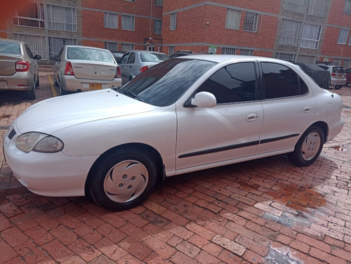 Hyundai Elantra Gls 1800 Cc M/t Aa 2000