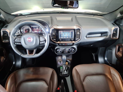 Imagem 8 de 13 de Fiat Toro 2.0 16v Turbo Diesel Ranch 4wd At9