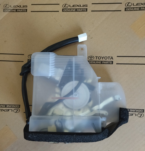 Cerradura Compuerta Toyota 4runner 2003- 2008 Genérico