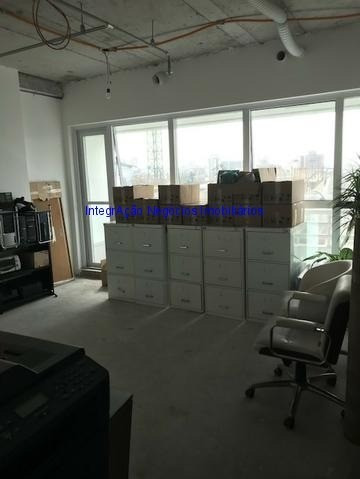 Imagem 7 de 14 de Conjunto Comercial 34m², 01 Banheiro E 01 Vaga Na Garagem. Condomínio Com Recepção E Segurança 24hrs. Excelente Localização - 19042508 - 33879947