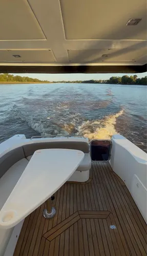 Crucero Klase A 34 Ht Con Volvo 300 Hp Año 2016 Grupo Ac Cal