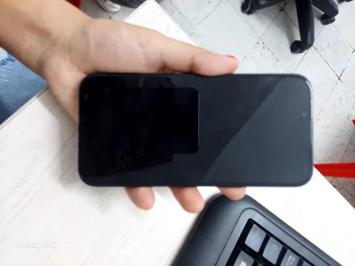 iPhone 14 (Usado)