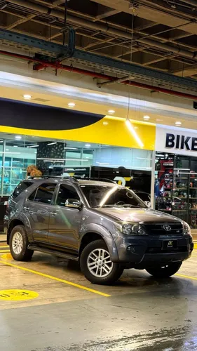 Toyota Fortuner 4.0 Sr5