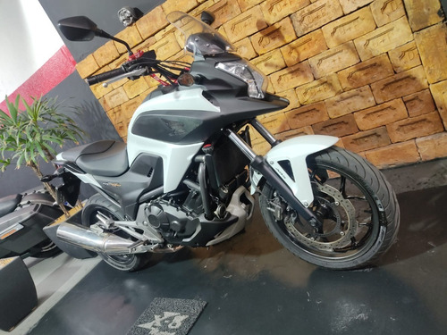 Imagem 2 de 12 de Honda Nc 750x Abs 2015