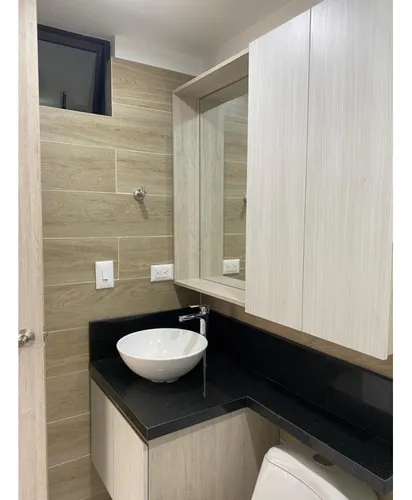 Venta Aparta-estudio De 37mts2 En La Flora, Norte De Cali 8384.
