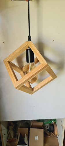 Lampara Techo / Colgante Triple Madera Cubo E27