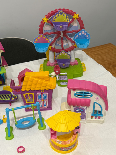 Pinypon Mega Set - 30 Muñecos, Casas, Sirenas, Parque, Bote (Usado)