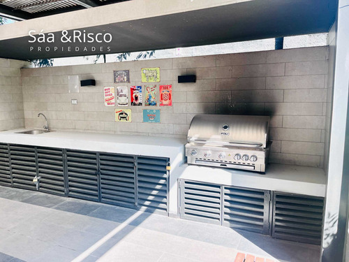 2 Dorm, 2 Baños, Ambos En Suite (87546)