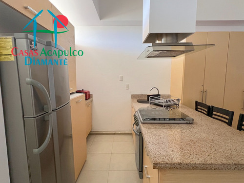 Cad Aura A 008. Funcional Y Acogedor, Con Balcón Y Acceso A Club De Playa En La Mejor Zona De Acapulco