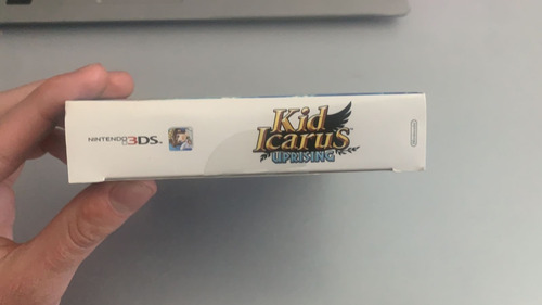 Kid Icarus Uprising Nintendo 3ds Nuevo (Usado)