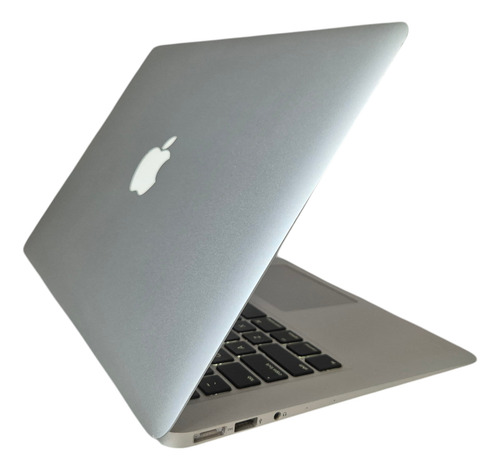 Macbook Air 13 Pulgadas 2015, Core I7, 8gb Ram, 256gb Flash (Usado)